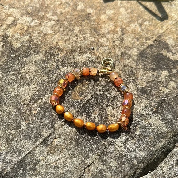 Autumn 🍂 pearl bracelet - Picture 4 of 6